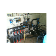 Local technique avec électrolyseur de sel et régulateur de pH